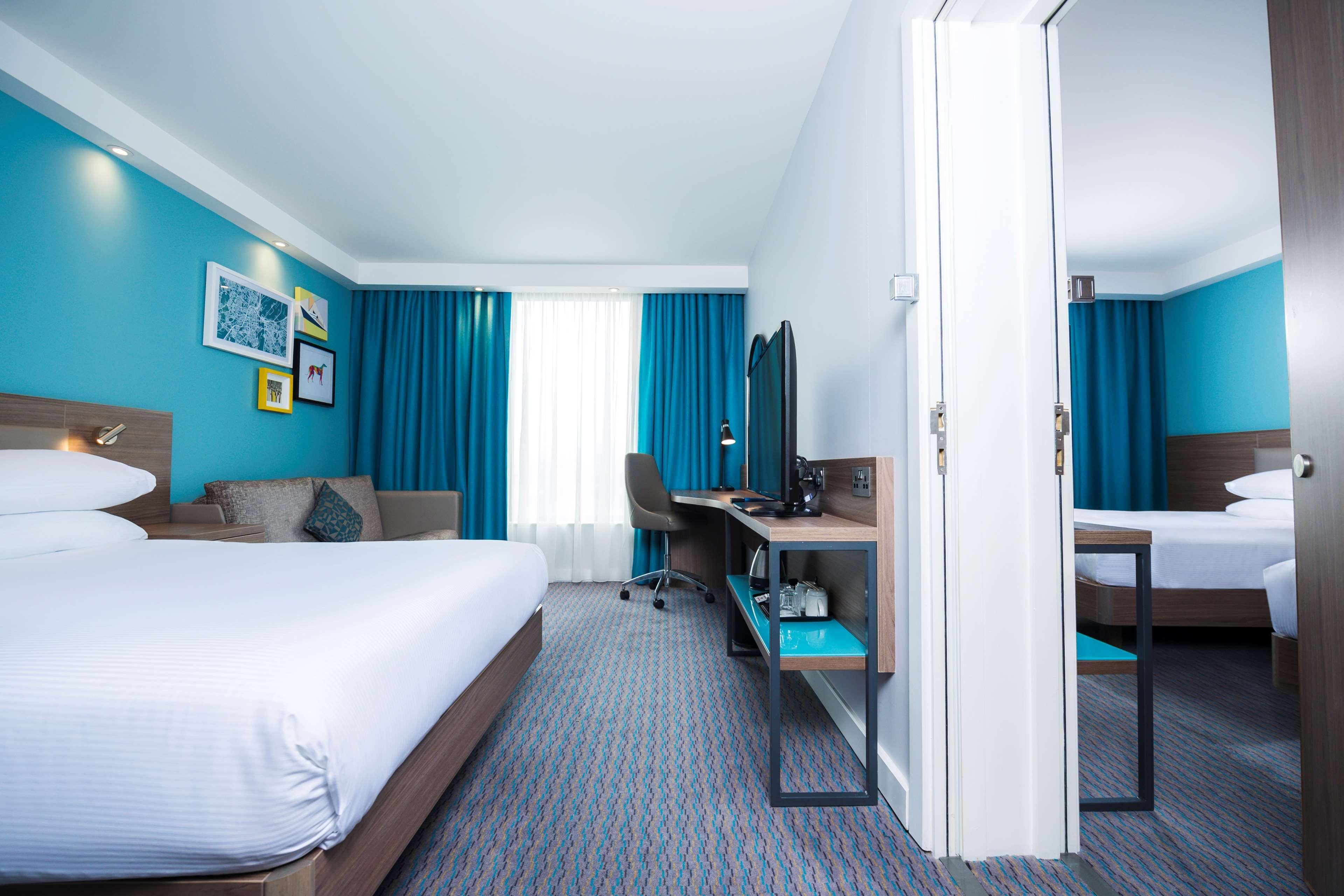 แฮมป์ตัน บาย ฮิลตัน เบลฟาสต์ ซิตี้เซ็นเตอร์ Hotel ภายนอก รูปภาพ