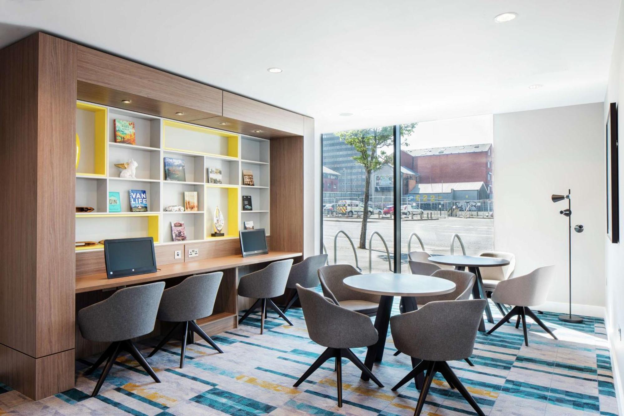 แฮมป์ตัน บาย ฮิลตัน เบลฟาสต์ ซิตี้เซ็นเตอร์ Hotel ภายนอก รูปภาพ