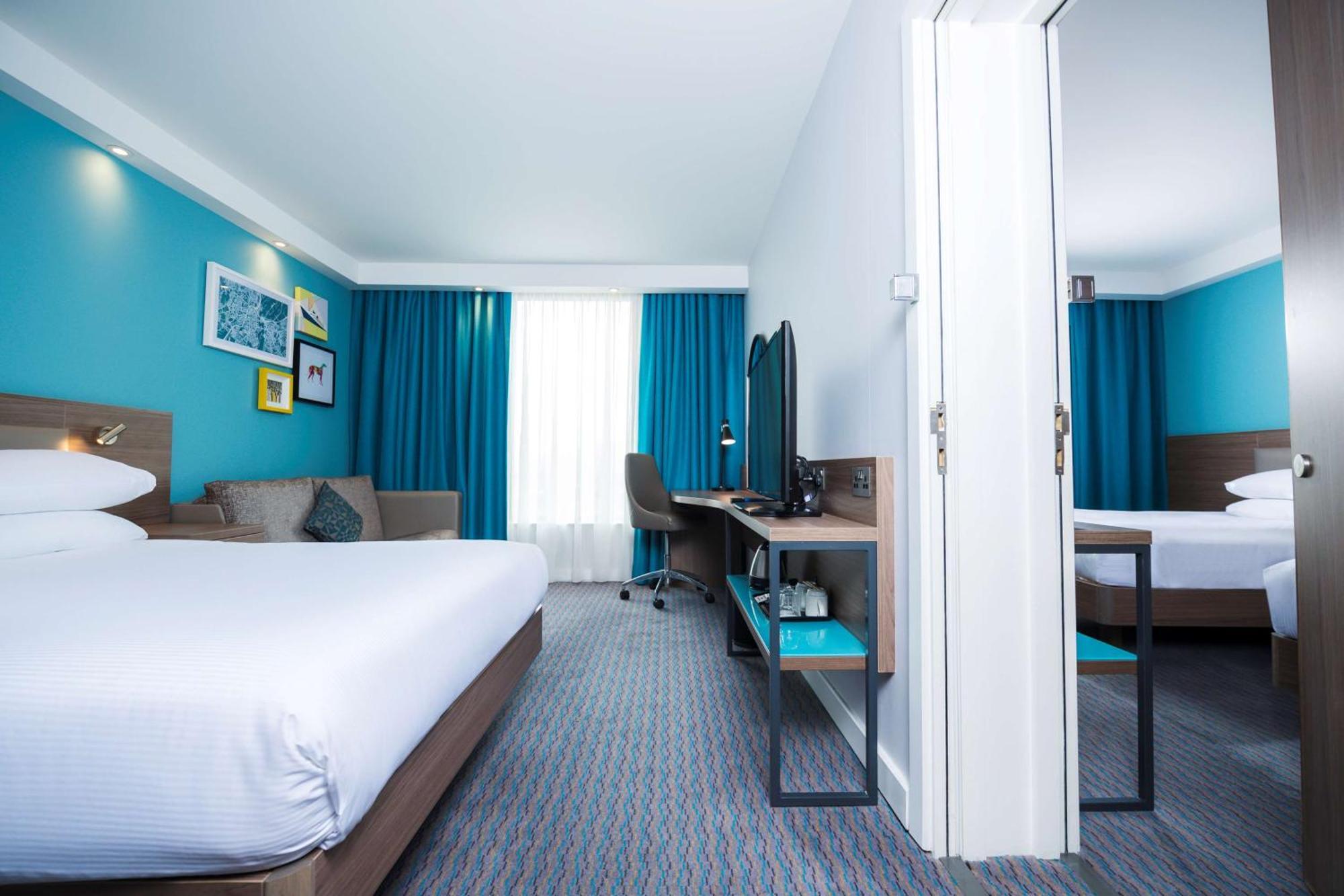 แฮมป์ตัน บาย ฮิลตัน เบลฟาสต์ ซิตี้เซ็นเตอร์ Hotel ภายนอก รูปภาพ