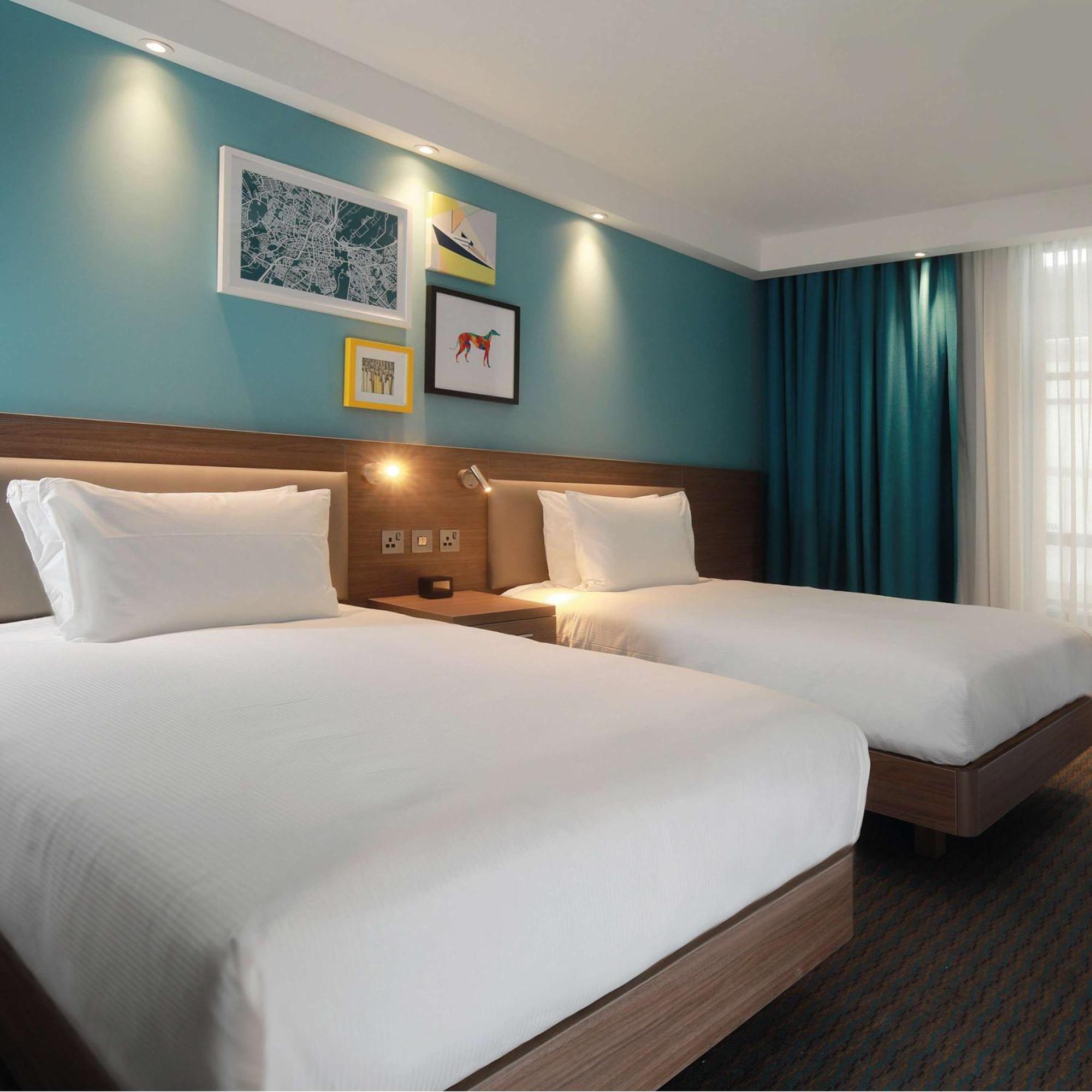 แฮมป์ตัน บาย ฮิลตัน เบลฟาสต์ ซิตี้เซ็นเตอร์ Hotel ภายนอก รูปภาพ